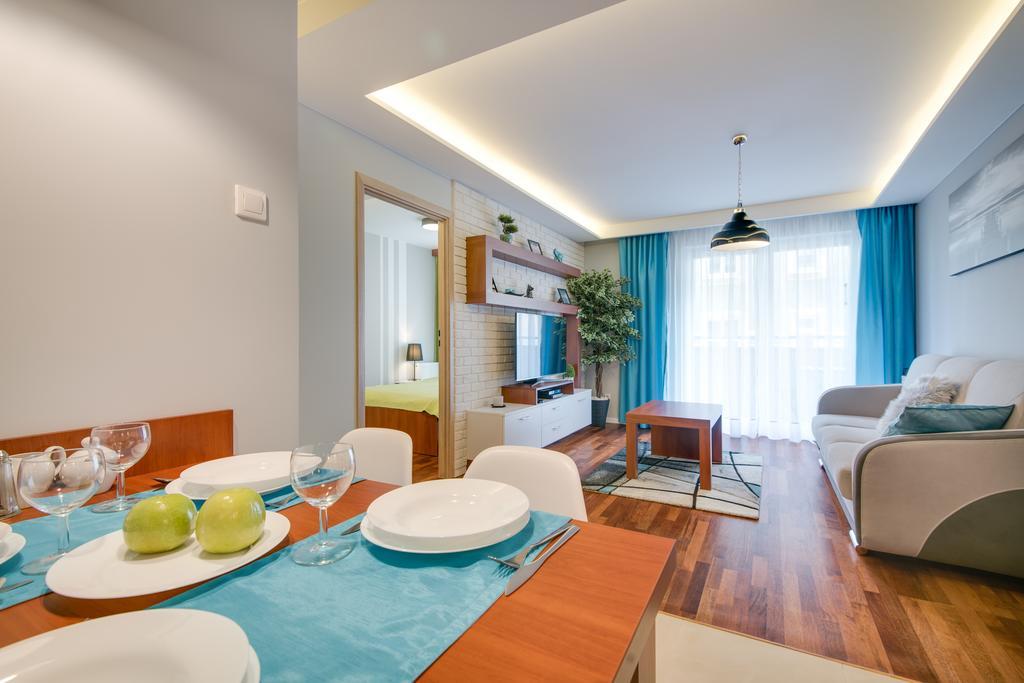 River Boulevards Apartment Cracovie Extérieur photo
