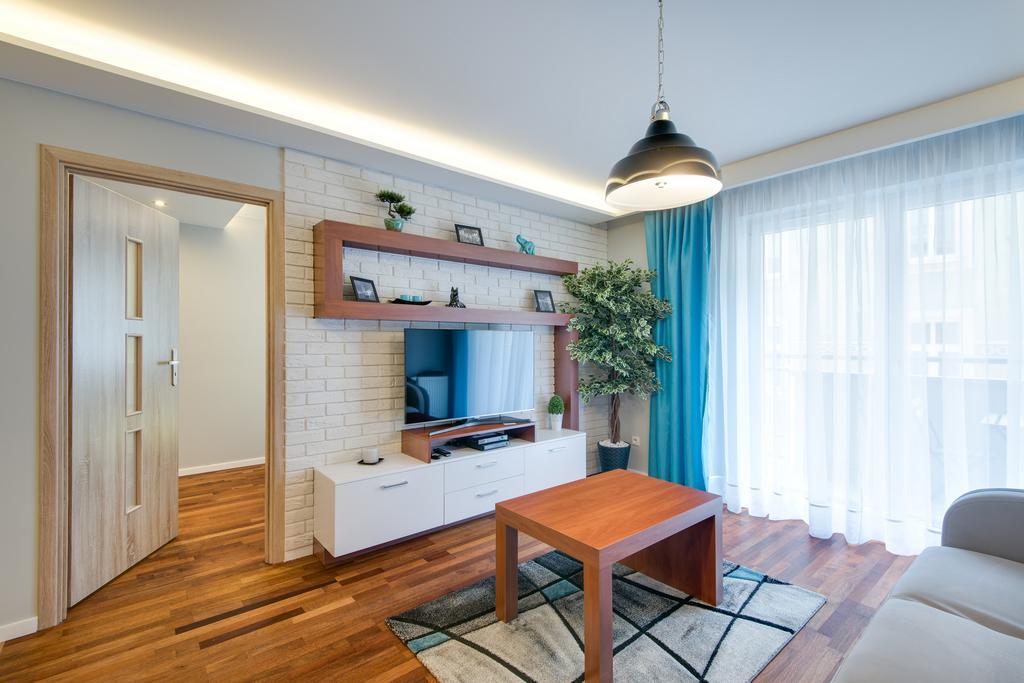 River Boulevards Apartment Cracovie Extérieur photo